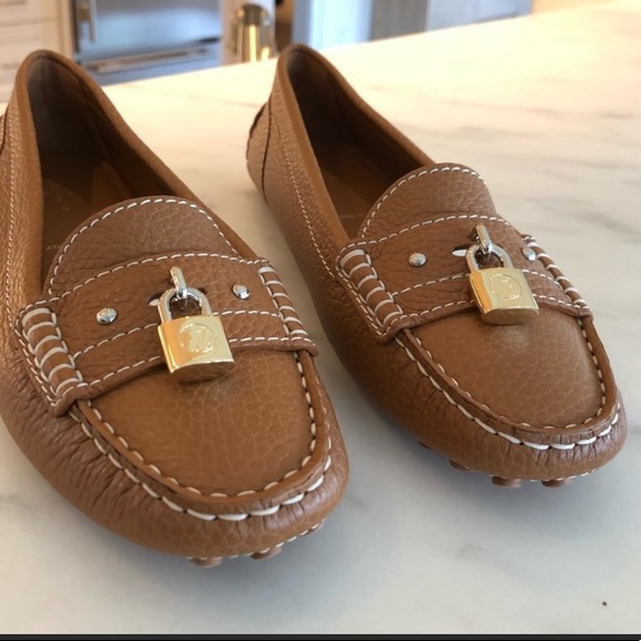 Louis Vuitton Shoes - Louis Vuitton Flat Loafers brand new